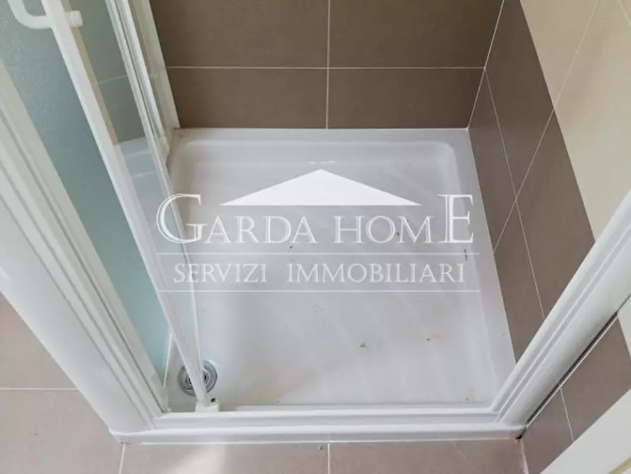 Immagine 16 di Appartamento in vendita  in Via San Benigno a Desenzano Del Garda