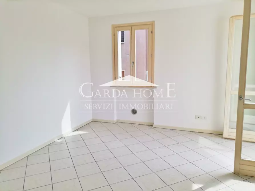 Immagine 19 di Appartamento in vendita  in Via San Benigno a Desenzano Del Garda