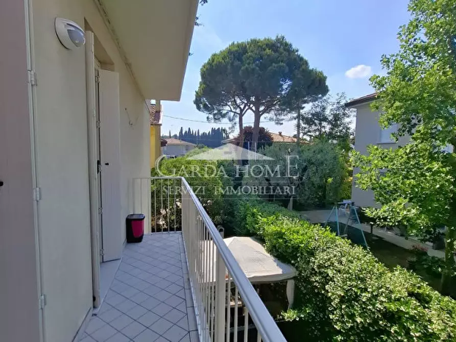 Immagine 17 di Appartamento in vendita  in Via San Benigno a Desenzano Del Garda