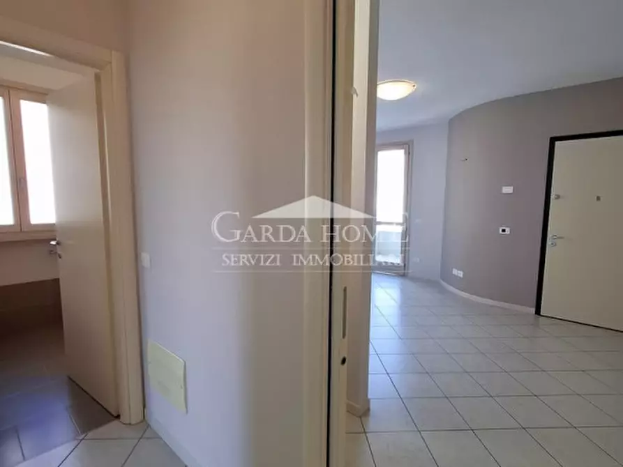 Immagine 21 di Appartamento in vendita  in Via San Benigno a Desenzano Del Garda