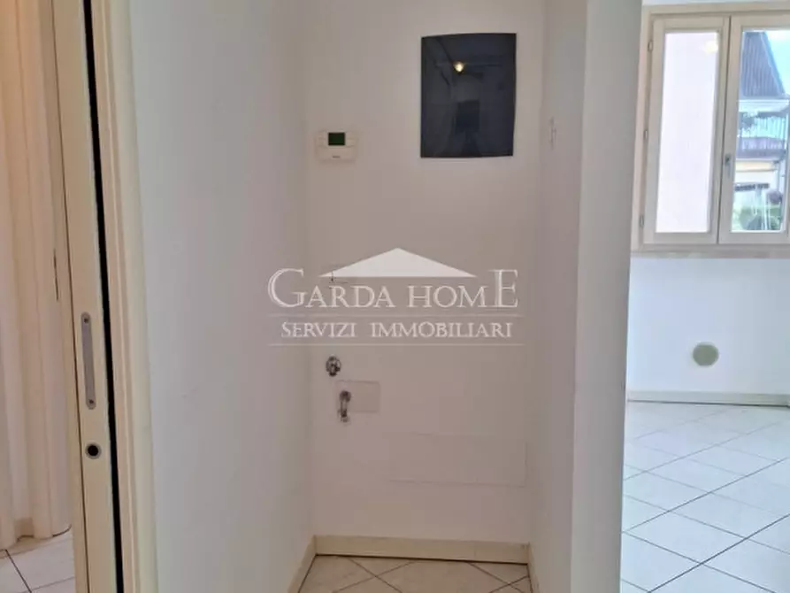 Immagine 30 di Appartamento in vendita  in Via San Benigno a Desenzano Del Garda