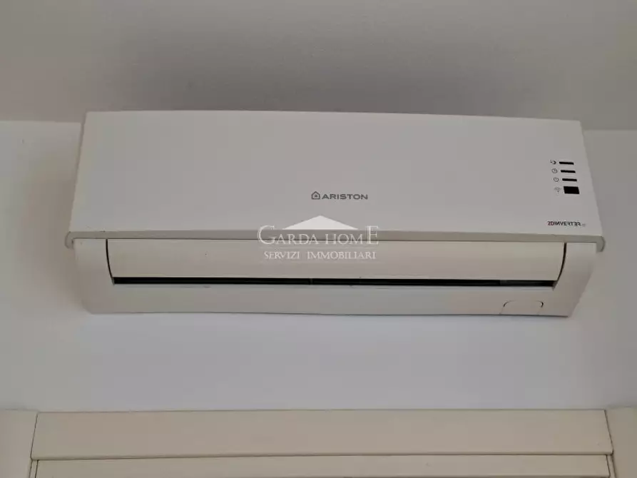 Immagine 31 di Appartamento in vendita  in Via San Benigno a Desenzano Del Garda