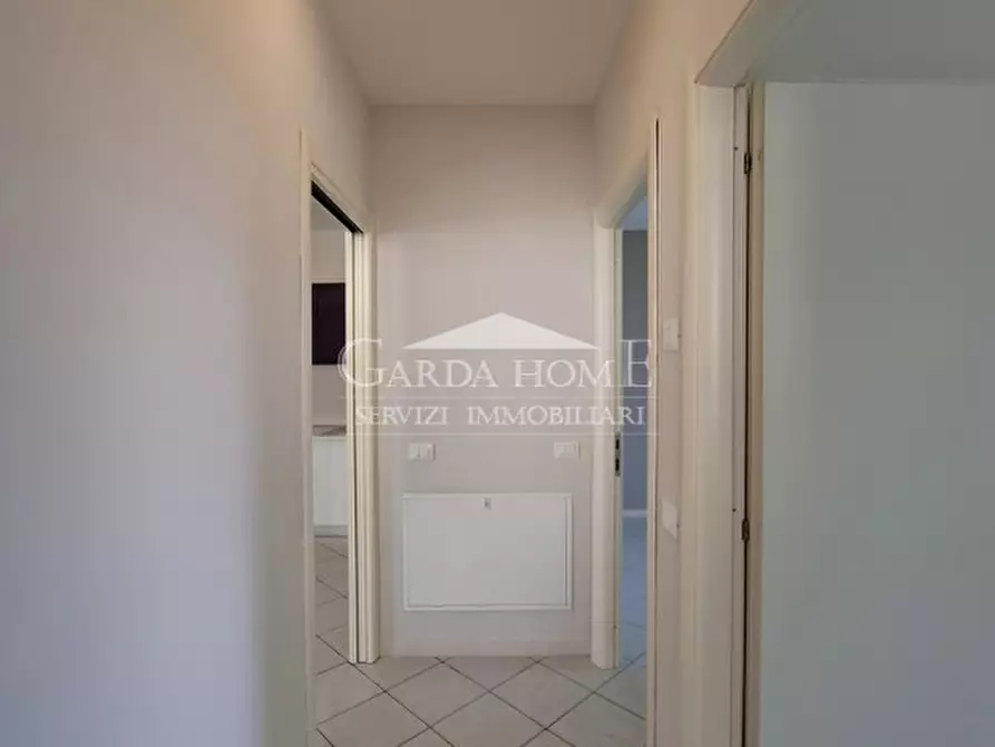 Immagine 24 di Appartamento in vendita  in Via San Benigno a Desenzano Del Garda