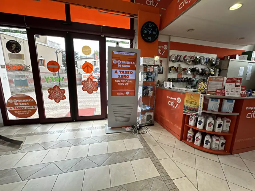 Immagine 6 di Attività commerciale in vendita  in Adria, Via Badini a Adria