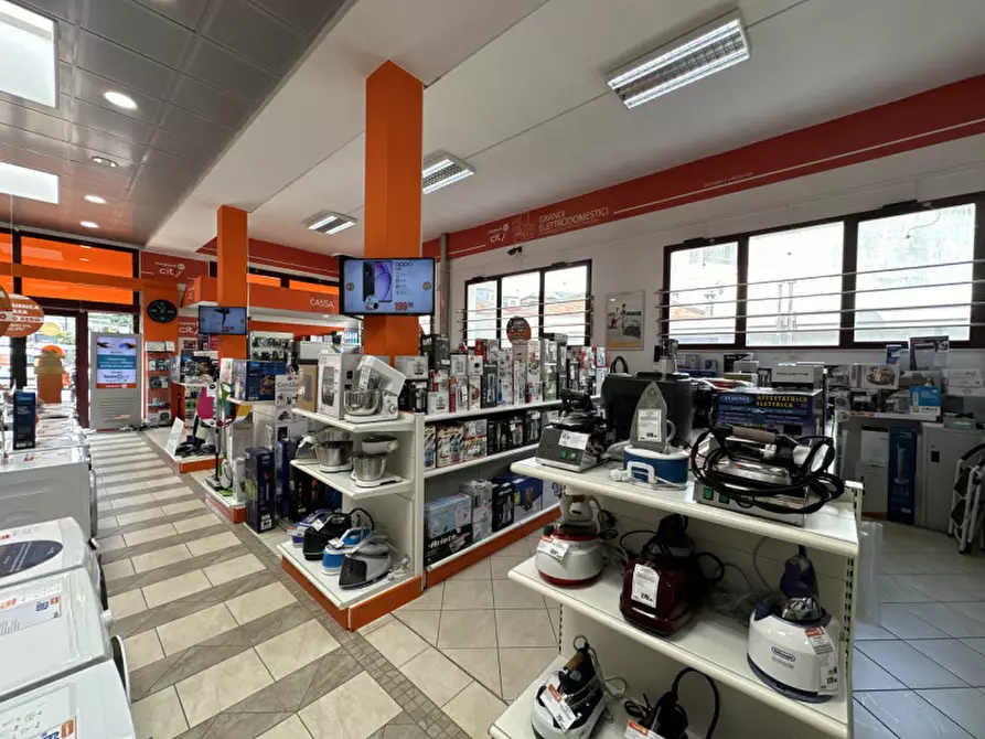 Immagine 16 di Attività commerciale in vendita  in Adria, Via Badini a Adria