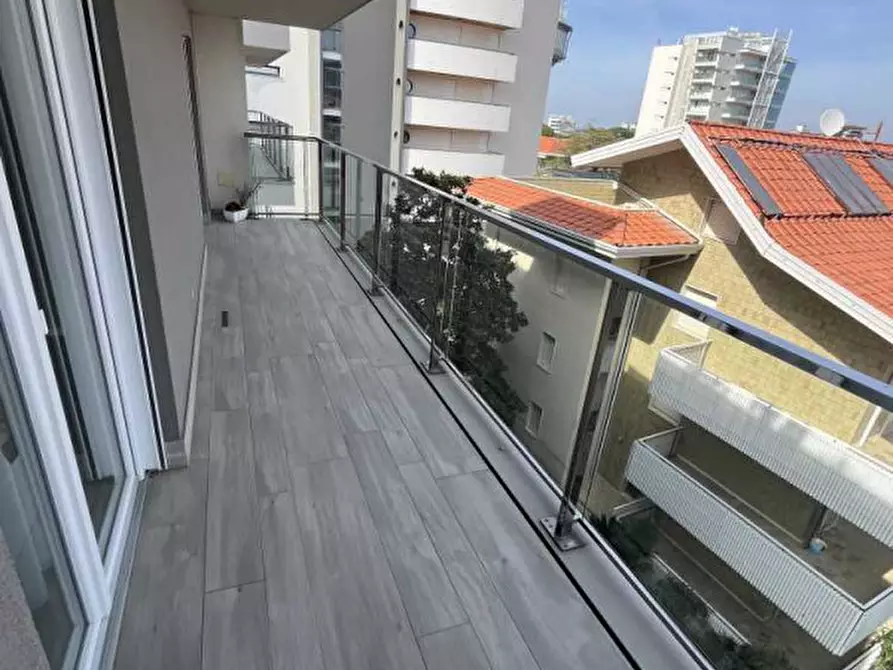 Immagine 5 di Appartamento in vendita  a Lignano Sabbiadoro