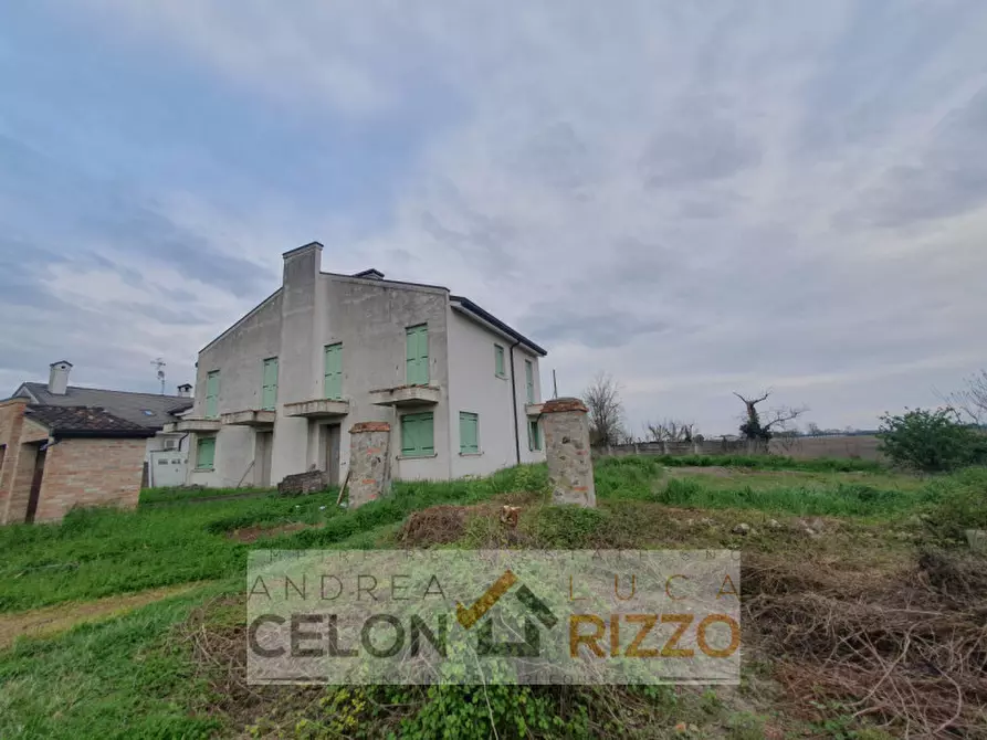 Immagine 2 di Casa bifamiliare in vendita  in Via Val Chiesa, 6 a Pozzonovo
