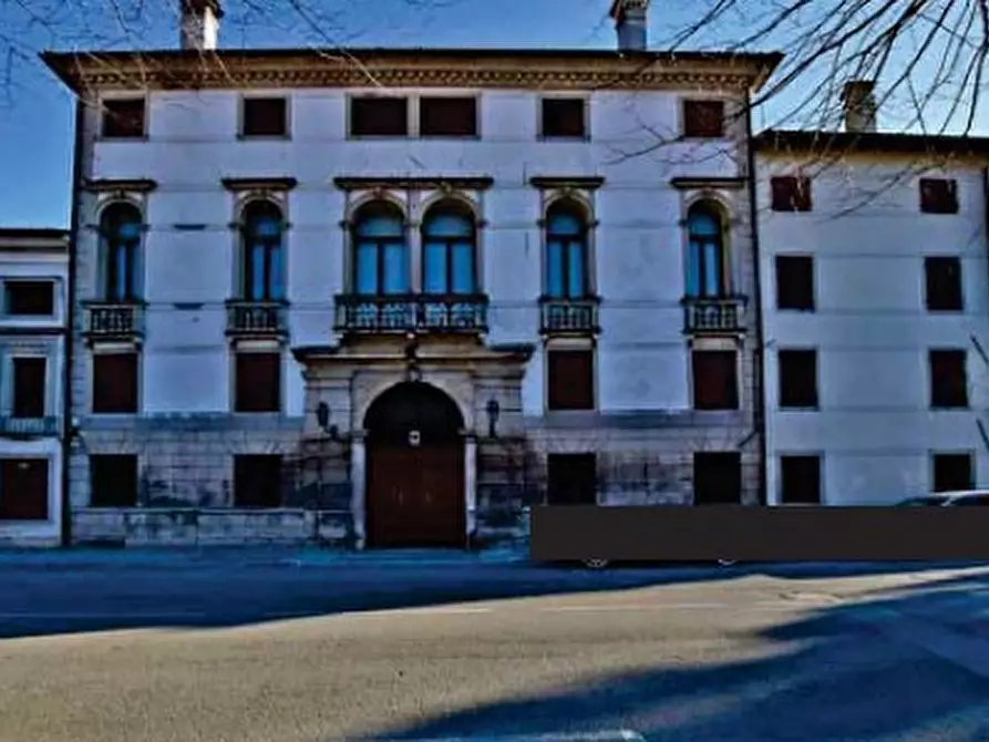 Immagine 5 di Villa in vendita  in Viale Camillo Benso Conte di Cavour, 99 a Vittorio Veneto