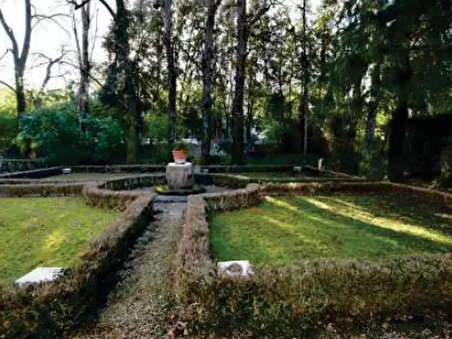 Immagine 7 di Villa in vendita  in Viale Camillo Benso Conte di Cavour, 99 a Vittorio Veneto