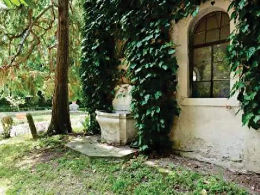 Immagine 8 di Villa in vendita  in Viale Camillo Benso Conte di Cavour, 99 a Vittorio Veneto