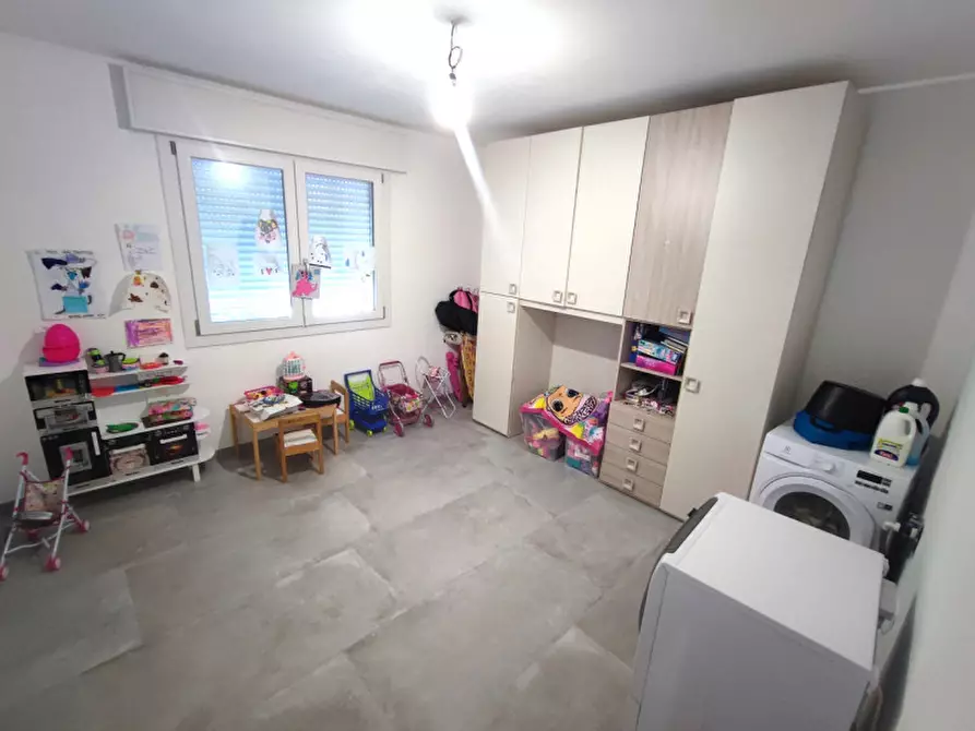 Immagine 7 di Villa in vendita  a Padova