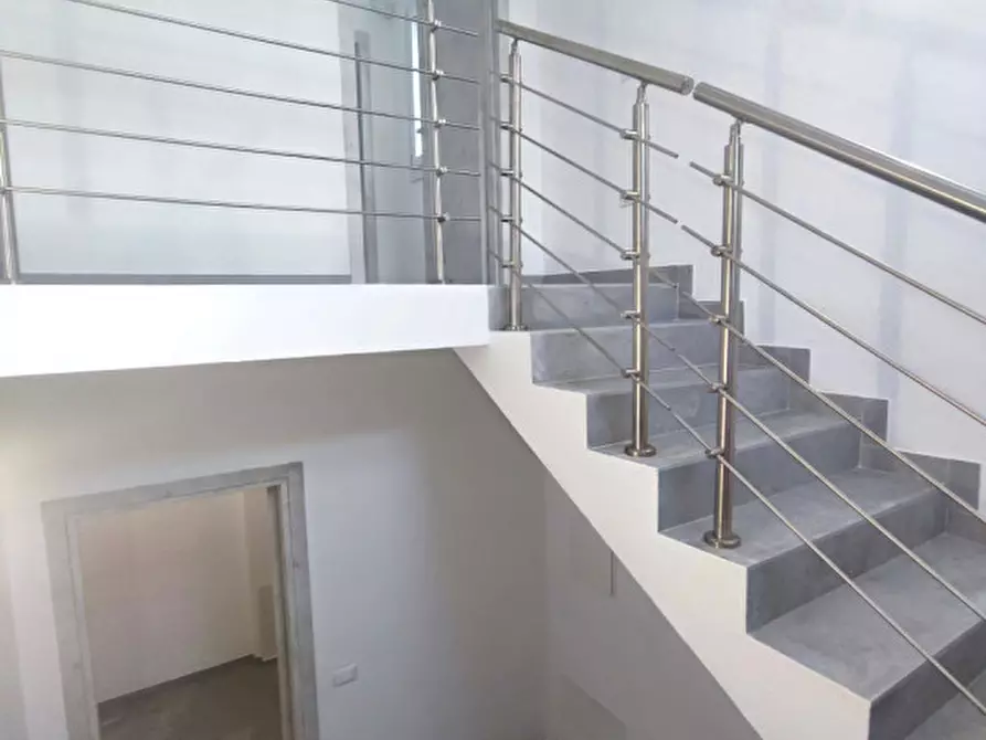 Immagine 8 di Villa in vendita  a Padova