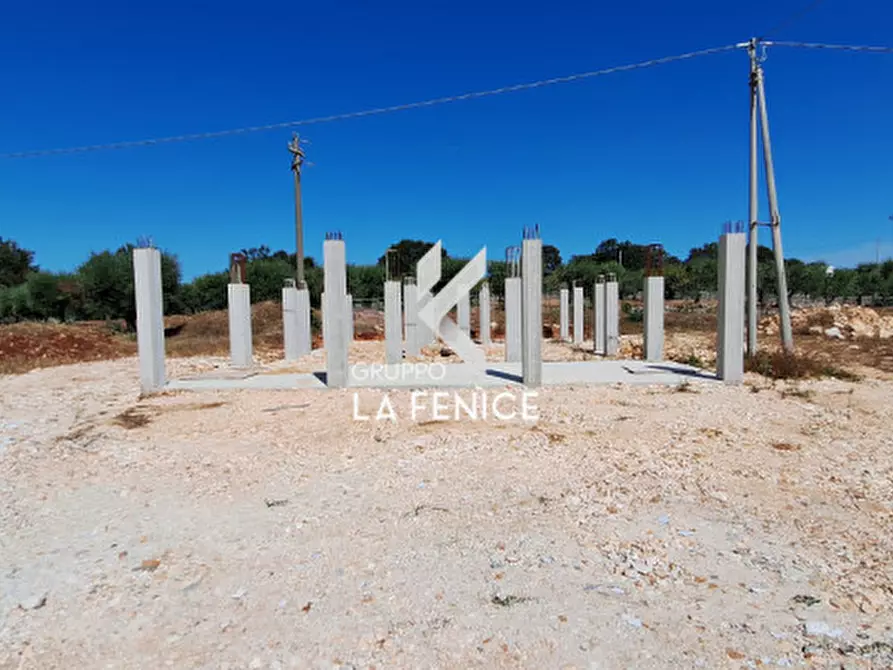 Immagine 17 di Villa in vendita  in contrada Nunzio a Locorotondo