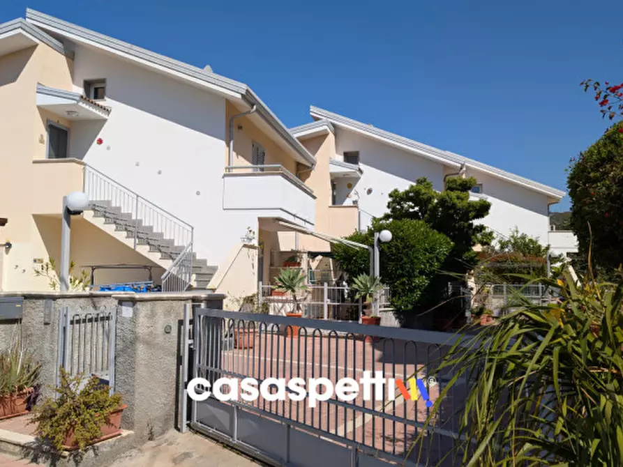 Immagine 5 di Villetta a schiera in vendita  in Via Aladà a San Lorenzo