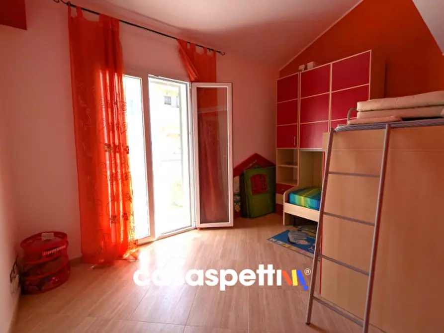 Immagine 27 di Villetta a schiera in vendita  in Via Aladà a San Lorenzo