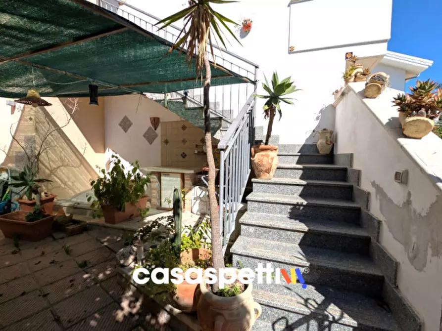 Immagine 37 di Villetta a schiera in vendita  in Via Aladà a San Lorenzo