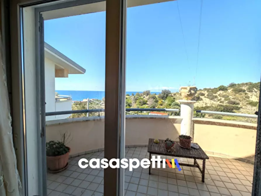 Immagine 40 di Villetta a schiera in vendita  in Via Aladà a San Lorenzo