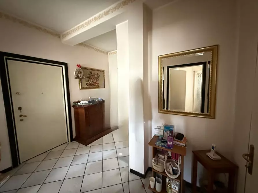 Immagine 9 di Appartamento in vendita  in Viale del Piave 93 a Brescia