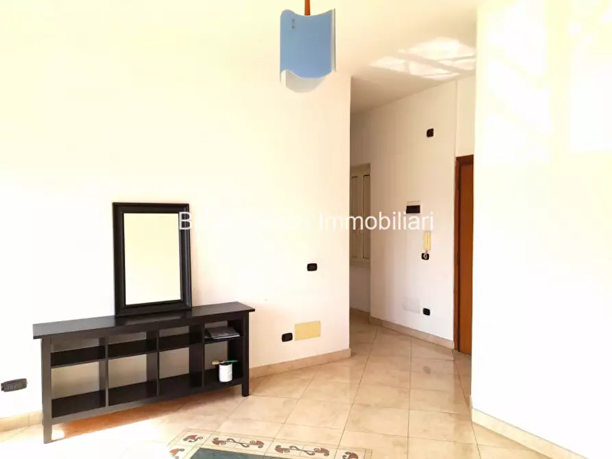 Immagine 8 di Appartamento in vendita  in Via dei Buonvisi a Roma