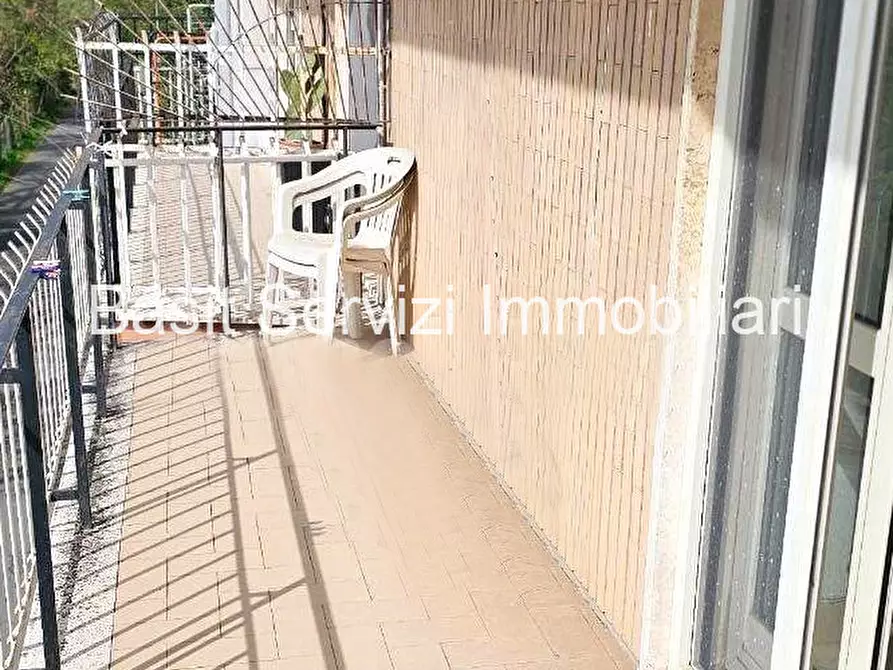 Immagine 31 di Appartamento in vendita  in Via dei Buonvisi a Roma