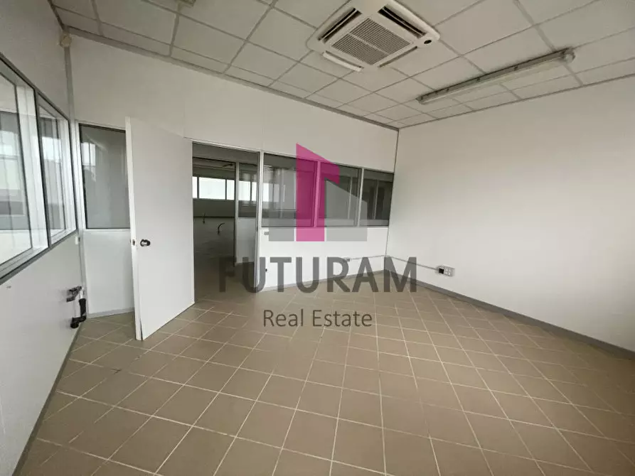 Immagine 19 di Ufficio in affitto  in VIA ROMA 2 a Masera' Di Padova