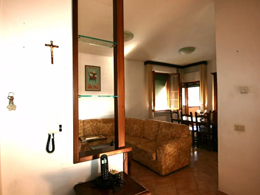 Immagine 5 di Appartamento in vendita  a Sinalunga