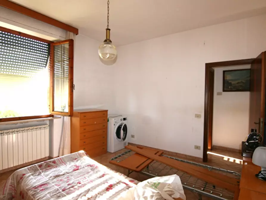 Immagine 14 di Appartamento in vendita  a Sinalunga