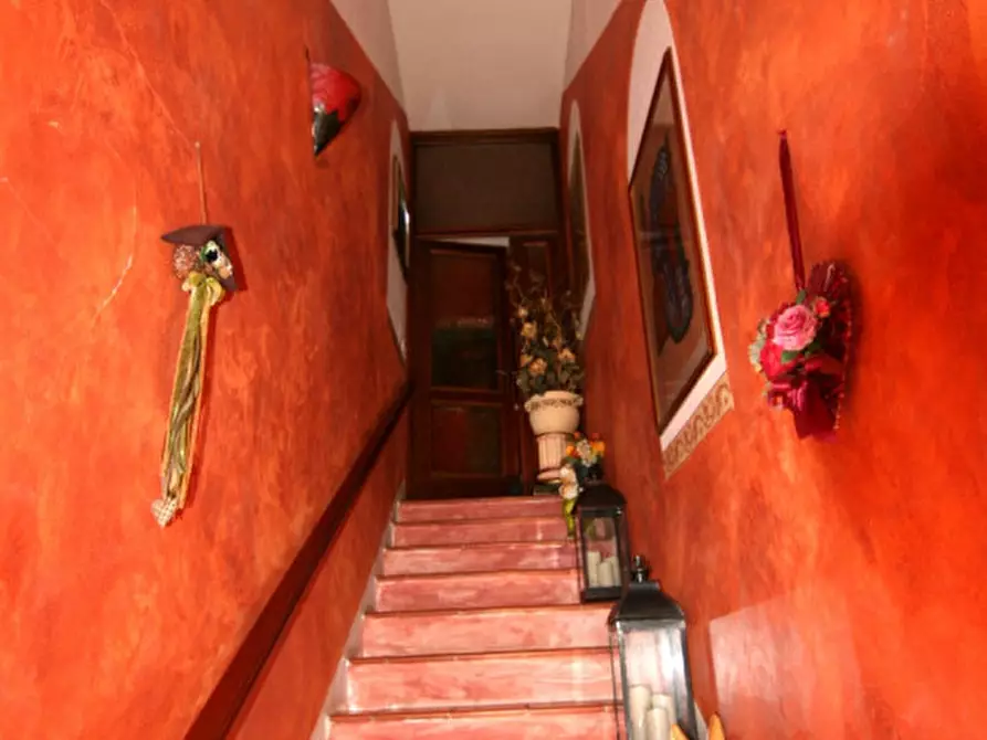 Immagine 9 di Villetta a schiera in vendita  a Montepulciano