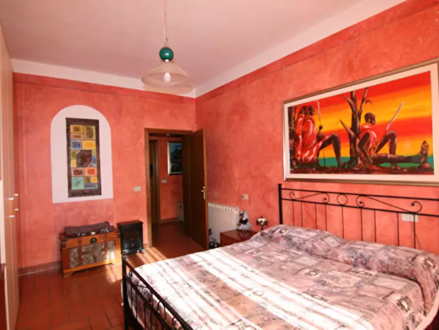 Immagine 24 di Villetta a schiera in vendita  a Montepulciano