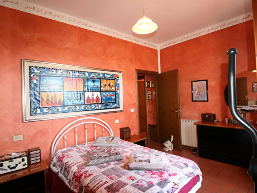 Immagine 25 di Villetta a schiera in vendita  a Montepulciano