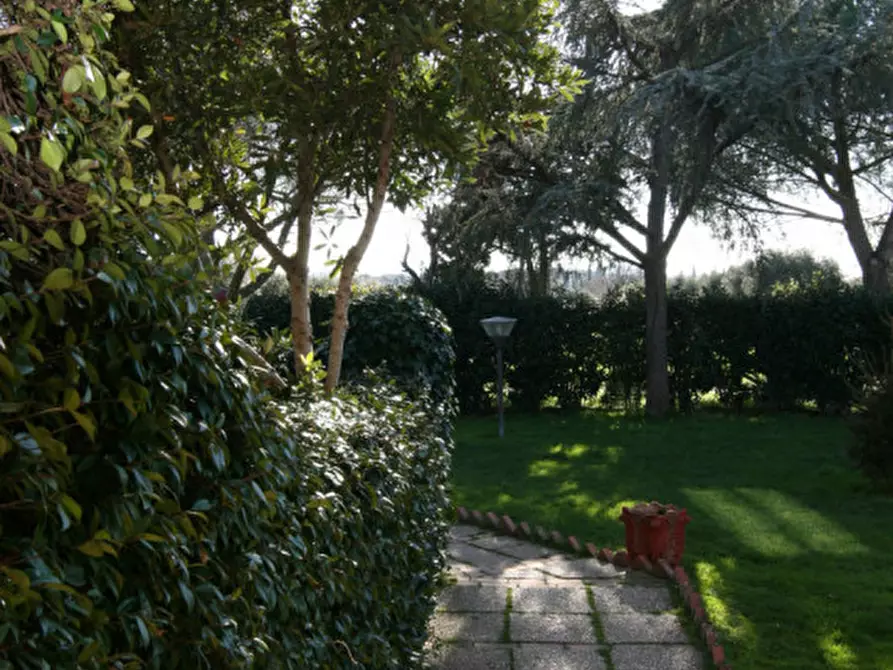 Immagine 33 di Villetta a schiera in vendita  a Montepulciano