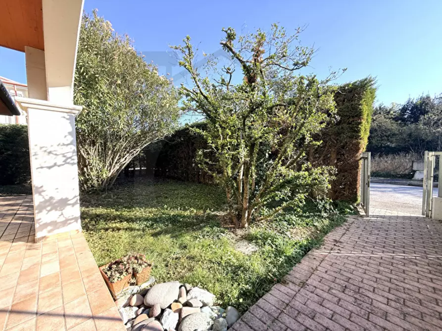 Immagine 3 di Appartamento in vendita  in Via Valerio Flacco a Abano Terme