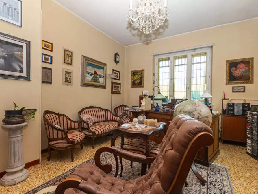 Immagine 8 di Casa indipendente in vendita  in Strada San Martino 48 bis a Castiglione Torinese