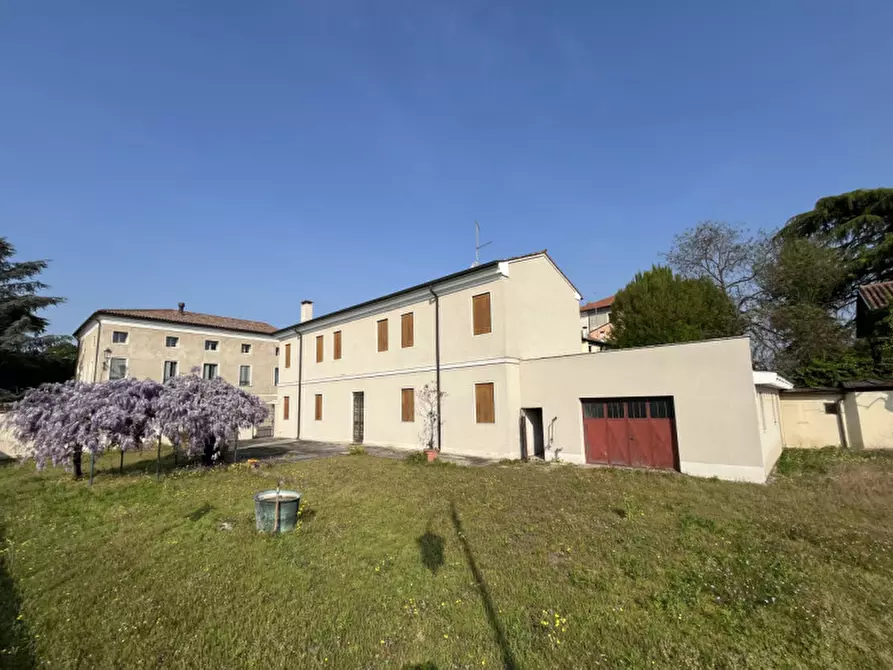 Immagine 6 di Palazzo in vendita  in Via Roma a Noventa Vicentina