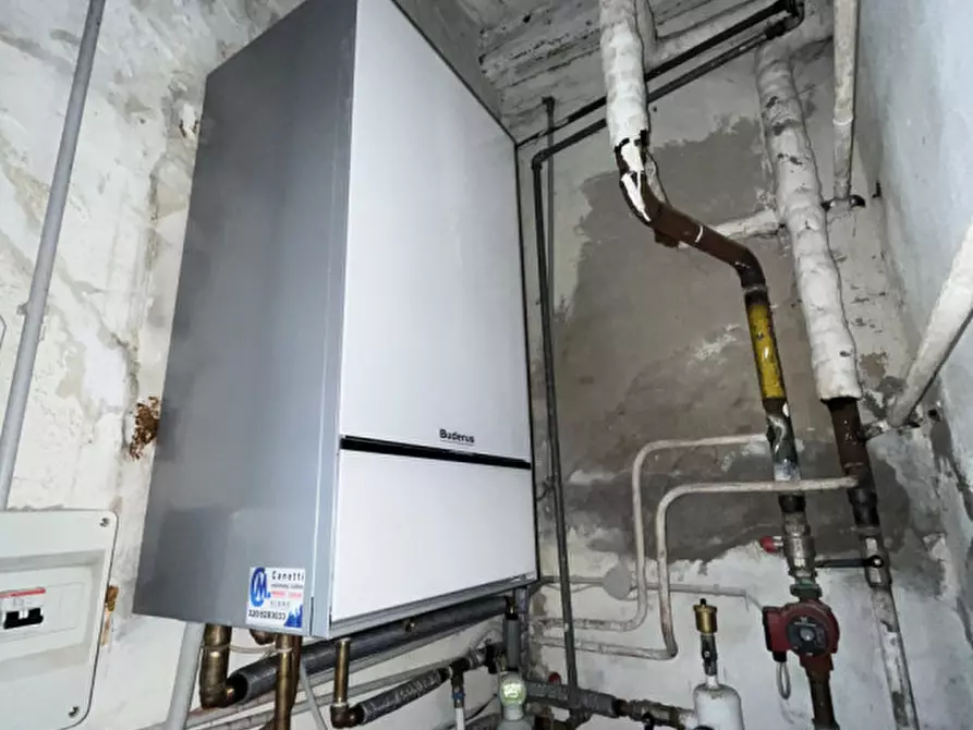 Immagine 16 di Palazzo in vendita  in Via Roma a Noventa Vicentina