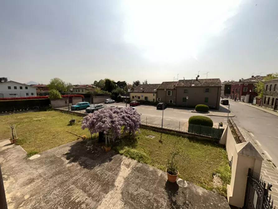 Immagine 21 di Palazzo in vendita  in Via Roma a Noventa Vicentina