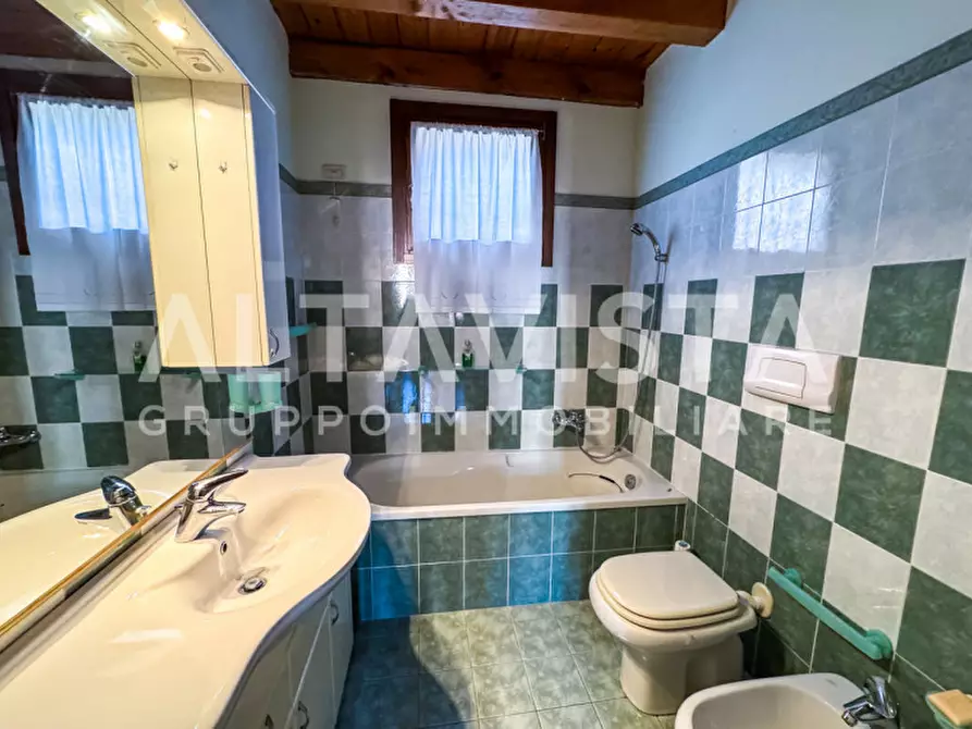 Immagine 15 di Appartamento in vendita  in Via Monte a Gavardo