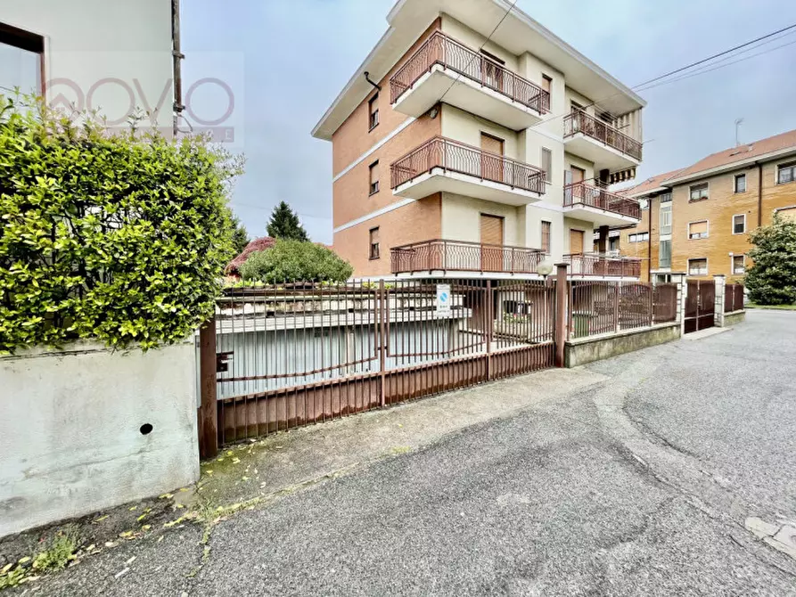 Immagine 1 di Magazzino in vendita  in Via Speranza a San Mauro Torinese