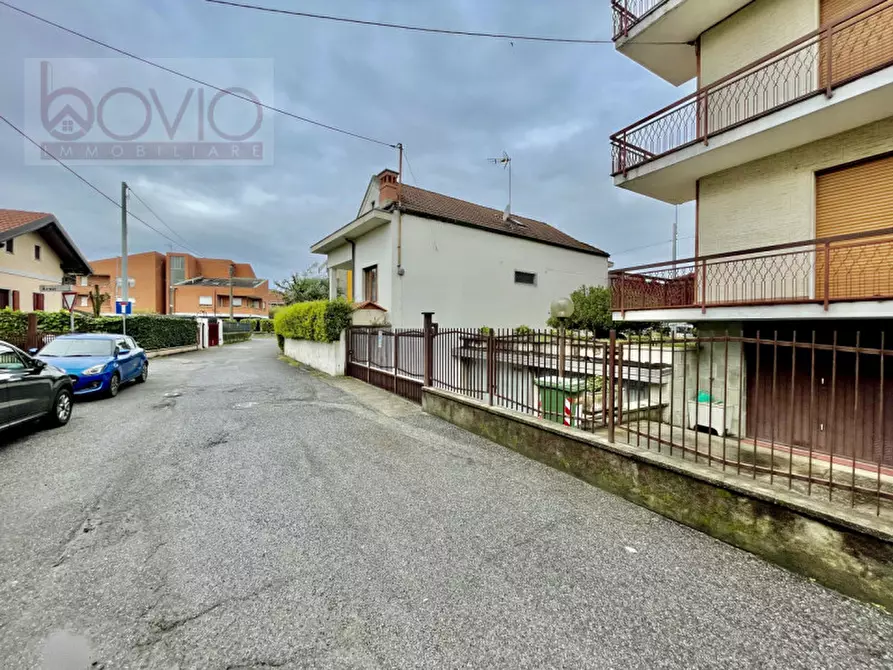 Immagine 5 di Magazzino in vendita  in Via Speranza a San Mauro Torinese