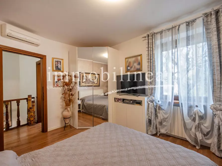 Immagine 17 di Villetta a schiera in vendita  in Via Malcanton a Lazise