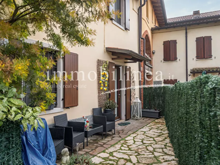 Immagine 22 di Villetta a schiera in vendita  in Via Malcanton a Lazise