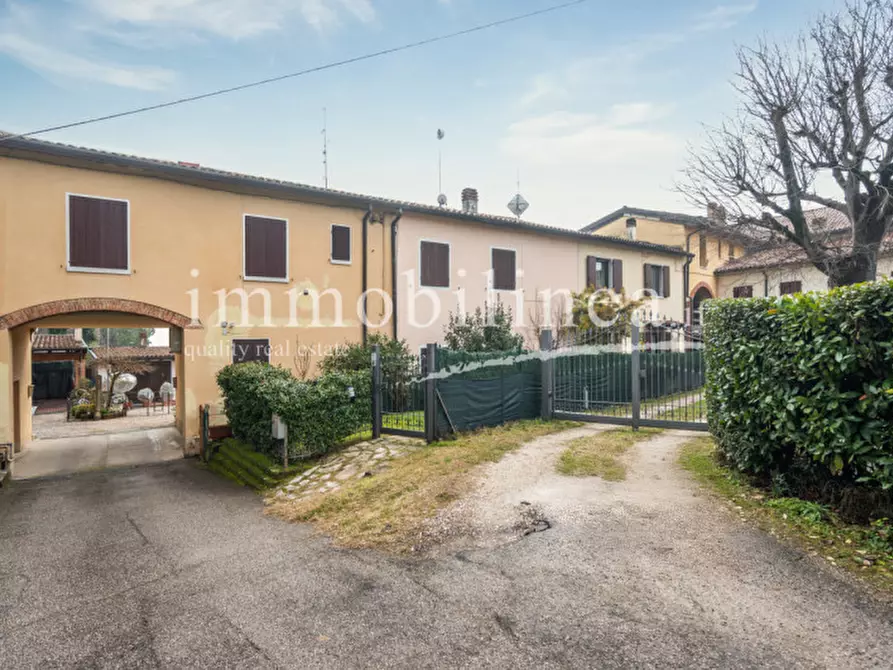 Immagine 23 di Villetta a schiera in vendita  in Via Malcanton a Lazise
