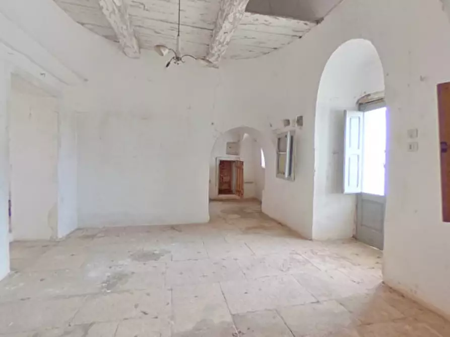 Immagine 9 di Rustico / casale in vendita  in BARMAN a Locorotondo