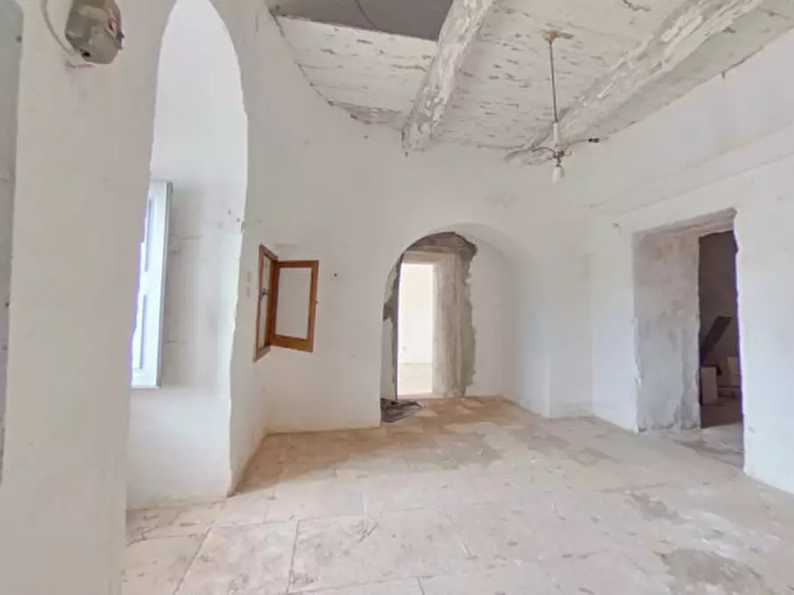 Immagine 11 di Rustico / casale in vendita  in BARMAN a Locorotondo