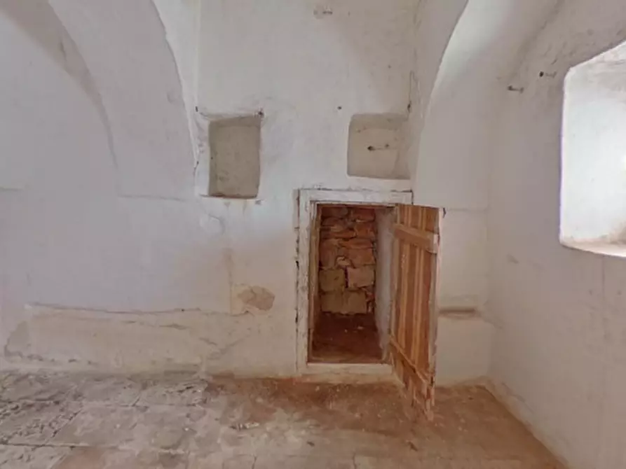 Immagine 12 di Rustico / casale in vendita  in BARMAN a Locorotondo
