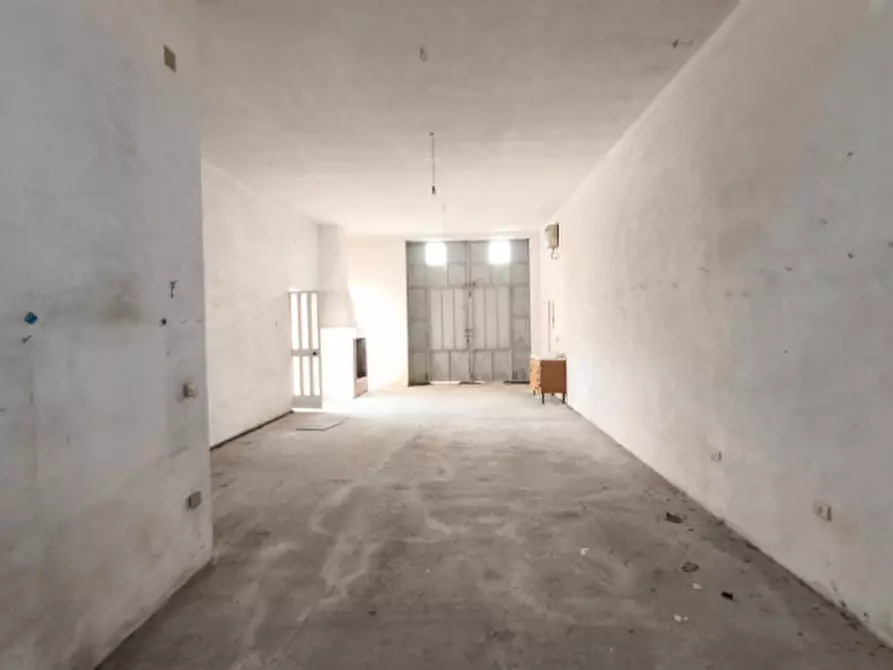 Immagine 20 di Rustico / casale in vendita  in BARMAN a Locorotondo