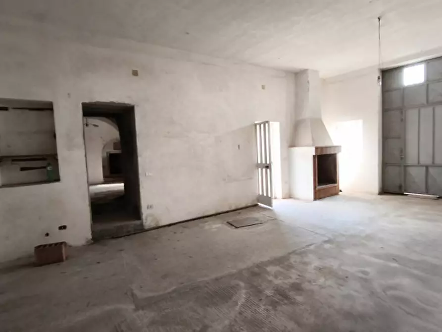 Immagine 21 di Rustico / casale in vendita  in BARMAN a Locorotondo
