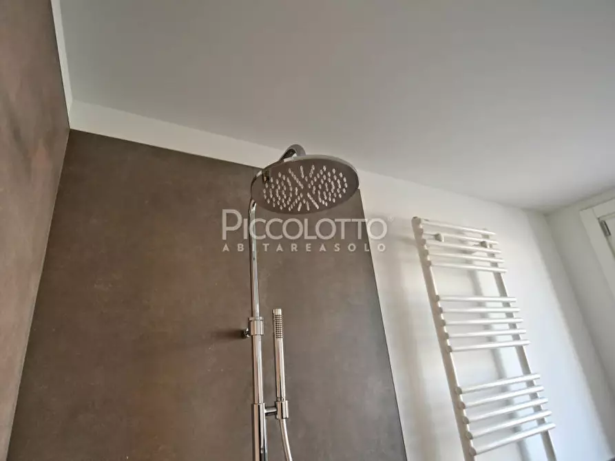 Immagine 8 di Attico in vendita  in via Calò a Asolo