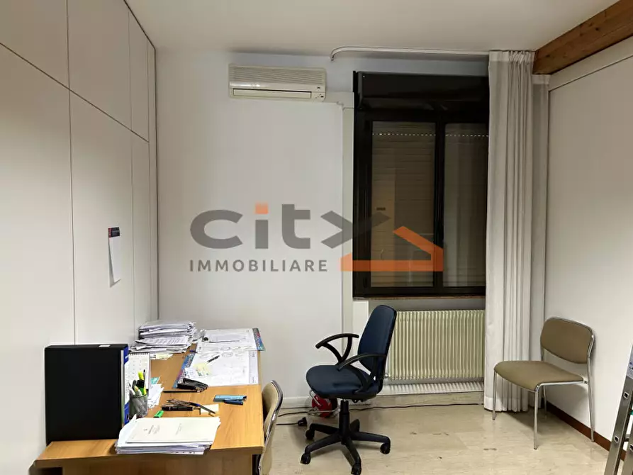 Immagine 6 di Ufficio in vendita  in S. Giacomo di Romano d'Ezzelino a Romano D'ezzelino