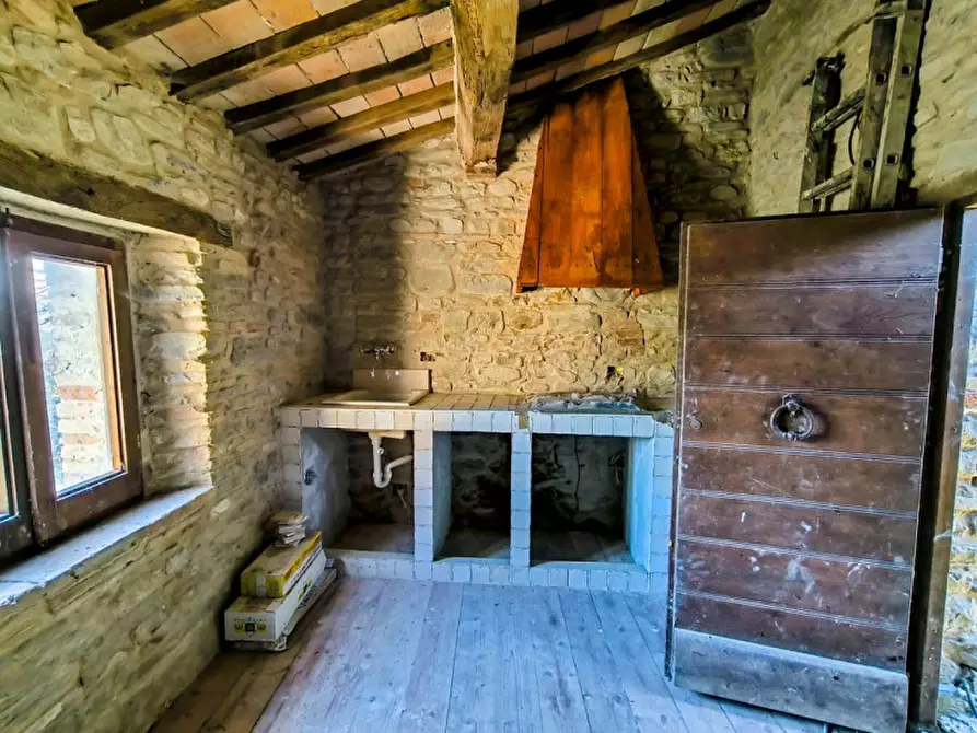 Immagine 3 di Rustico / casale in vendita  in Monterone a Sestino